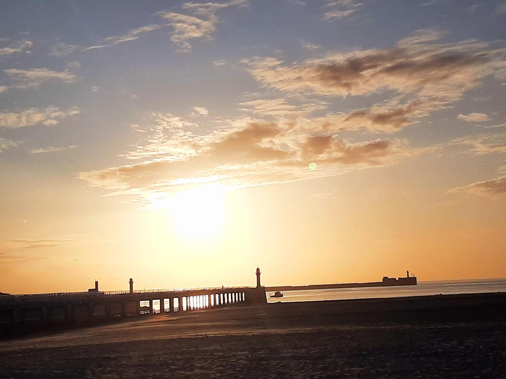 La Mer, La Plage, Le Sable Boulogne-sur-Mer Luaran gambar
